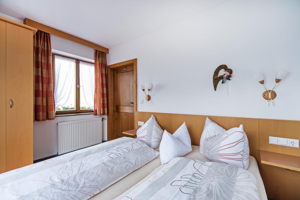 Ferienwohnungen Sumperer Pill Chambre photo